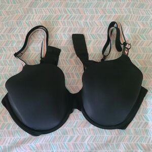 38C Victoria's Seceret Bra